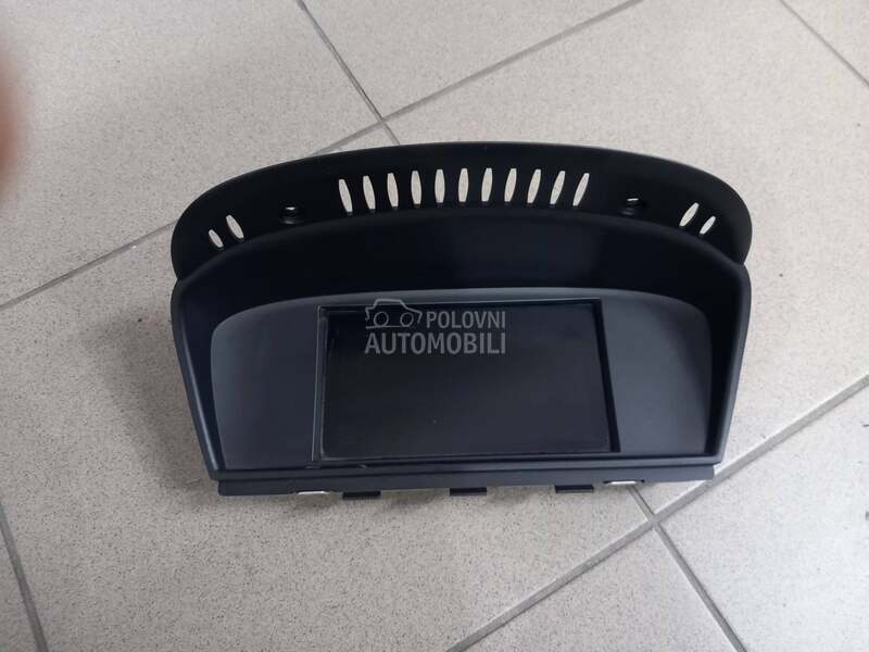 display navigacija za e90