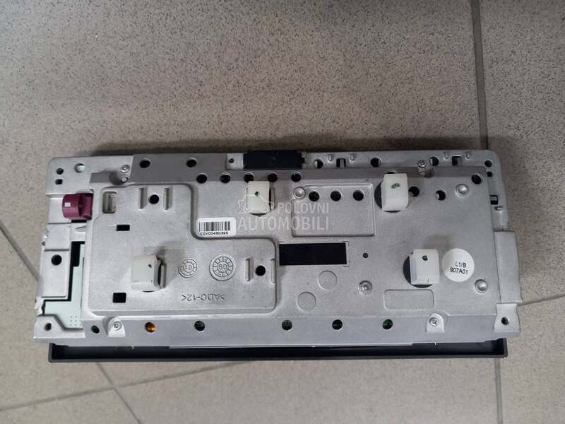 display navigacija za e90