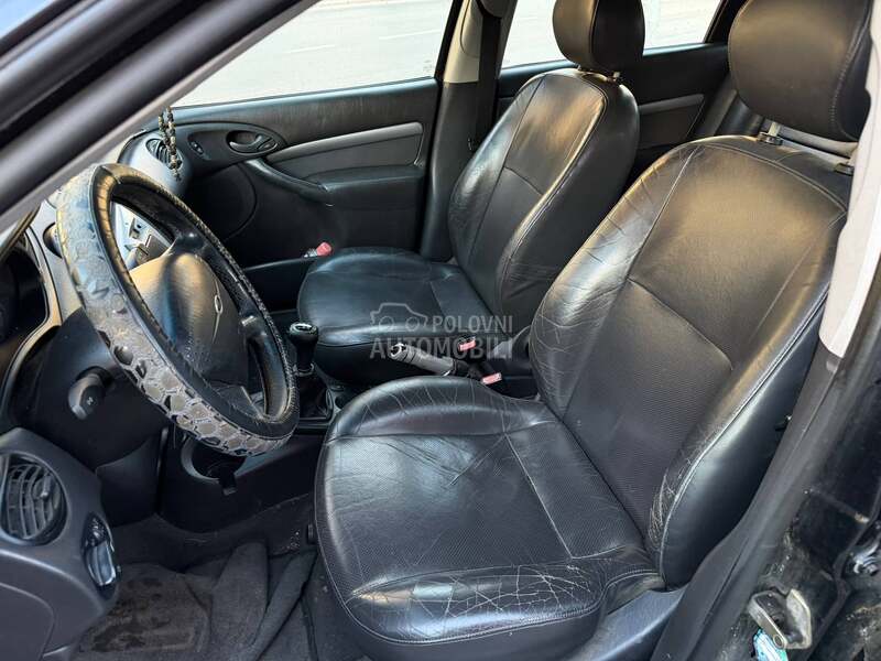 Ford Focus 