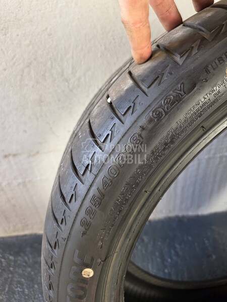 Bridgestone 225/40 R18 Letnja