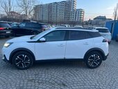 Peugeot 2008 1.2I ALLURE VIRTUAL