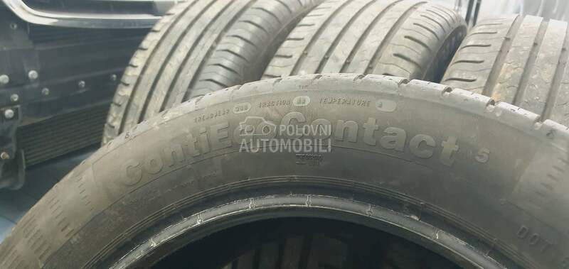 Continental 215/55 R17 Letnja