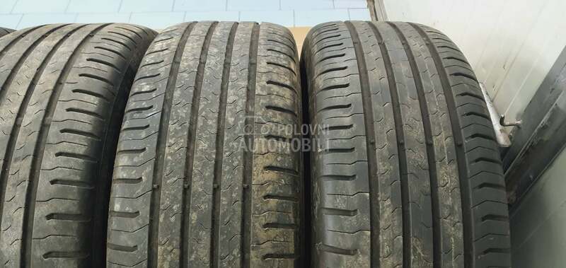 Continental 215/55 R17 Letnja