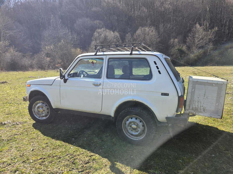 Lada Niva 