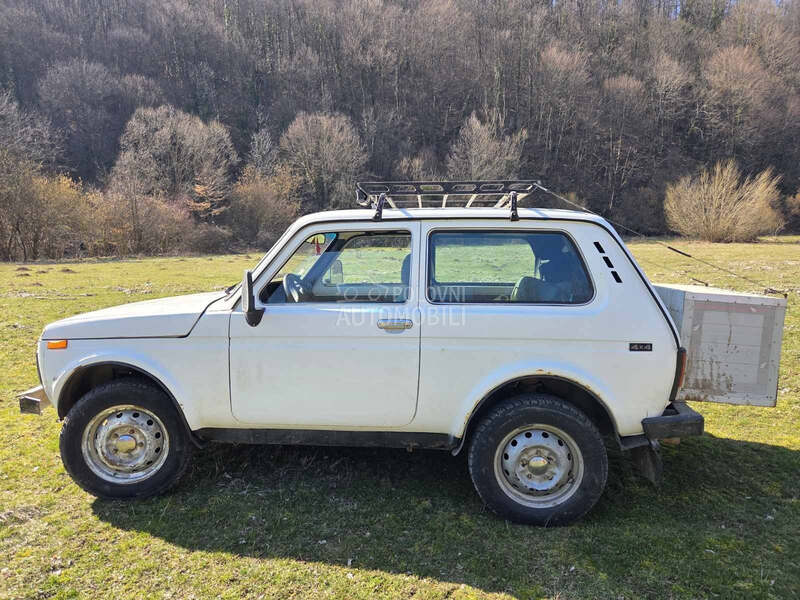 Lada Niva 