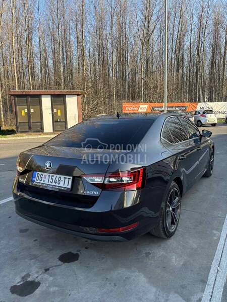 Škoda Superb DSG