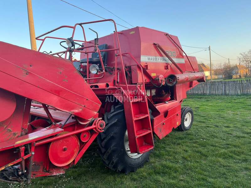 Massey Ferguson 330