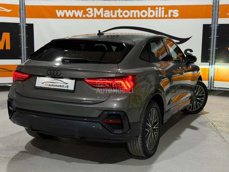 Audi Q3 2.0D/Matrix/Black