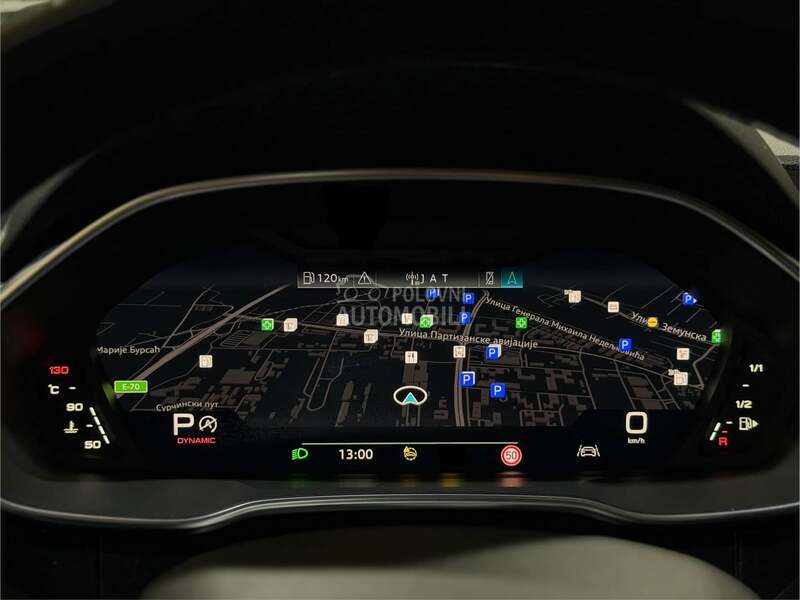 Audi Q3 2.0D/Matrix/Black