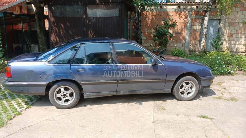 Opel Senator 