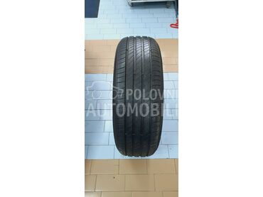 Michelin 215/65 R17 Letnja