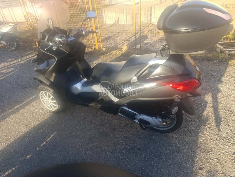 Piaggio MP3 300LT