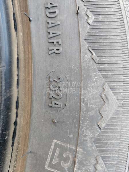 Ceat 235/55 R18 Zimska