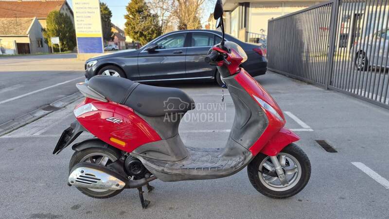 Piaggio Zip 49ccm