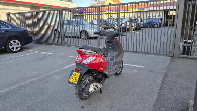 Piaggio Zip 49ccm