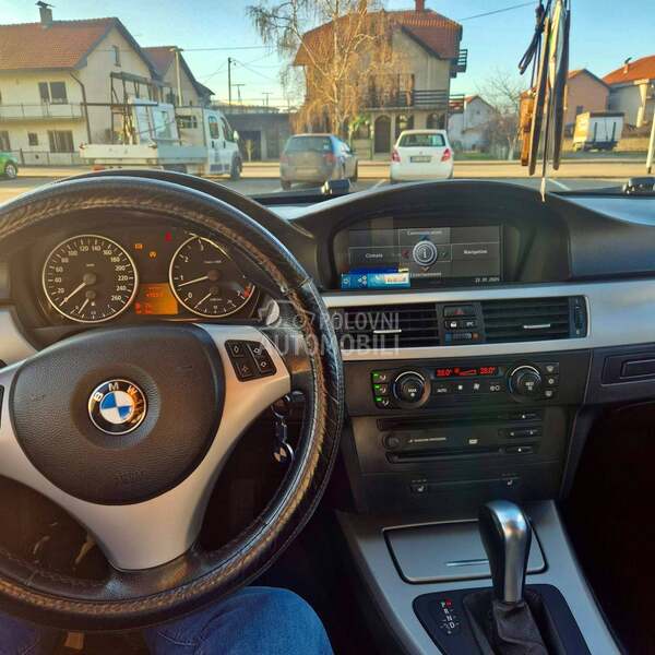 BMW 320 e91