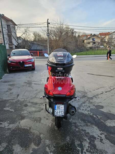 Piaggio mp3