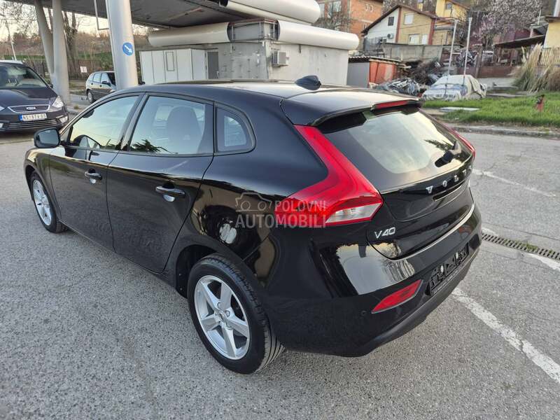 Volvo V40 2.0D
