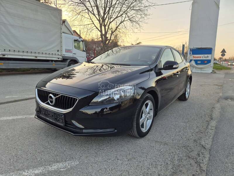 Volvo V40 2.0D