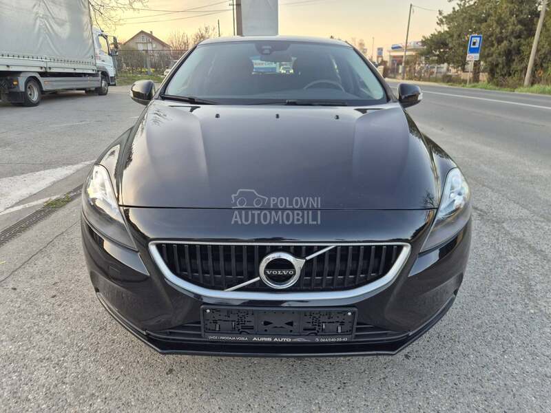 Volvo V40 2.0D