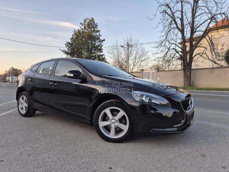 Volvo V40 2.0D