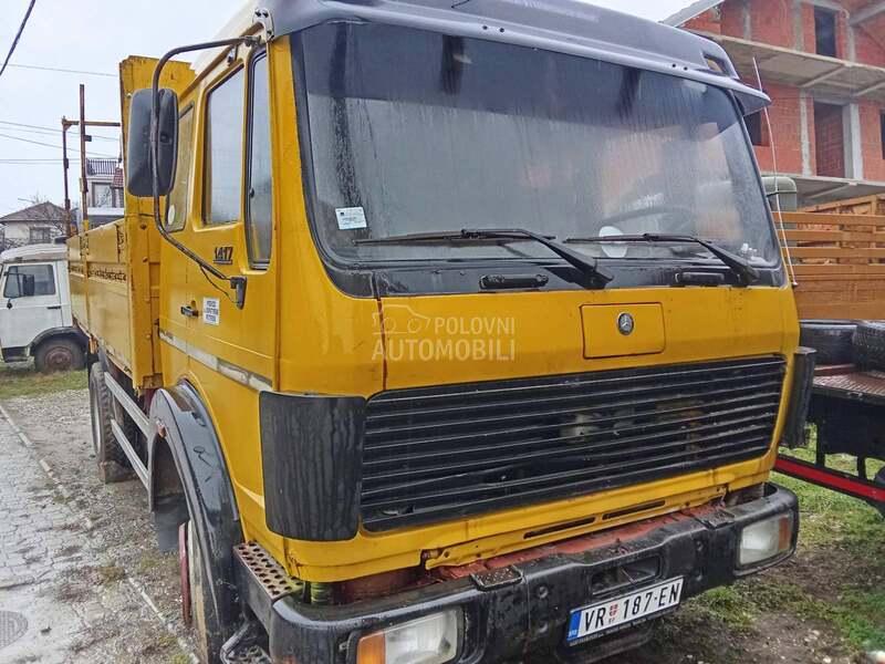 Mercedes Benz 1417