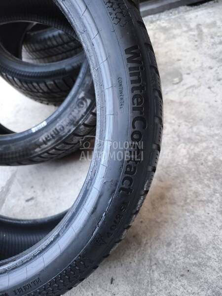 Continental 225/40 R18 Zimska