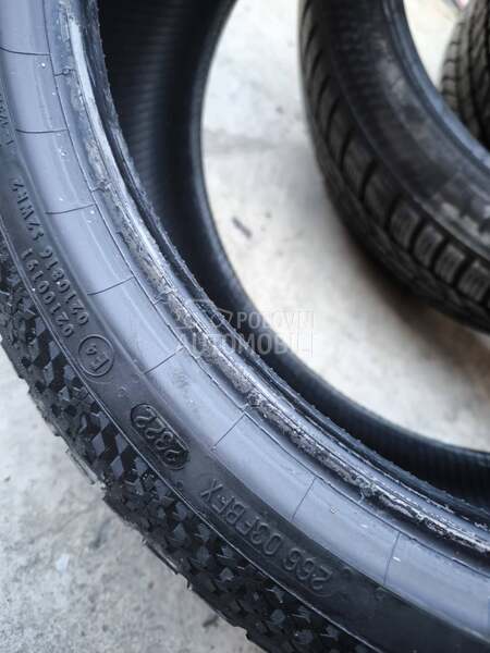 Continental 225/40 R18 Zimska