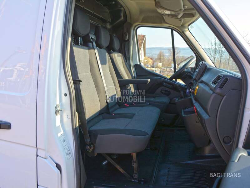 Renault MASTER KLUBB 32 HIBRID