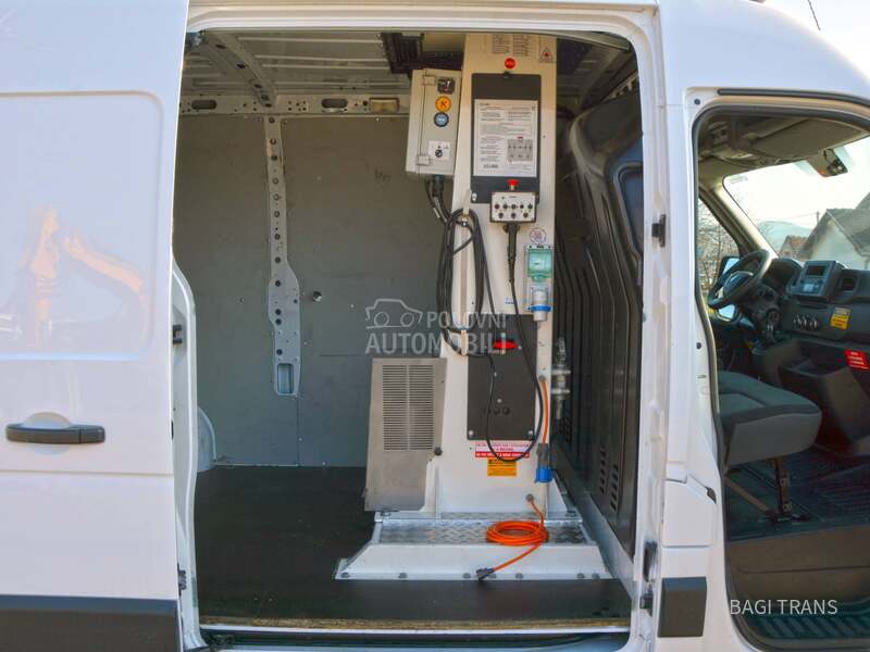 Renault MASTER KLUBB 32 HIBRID