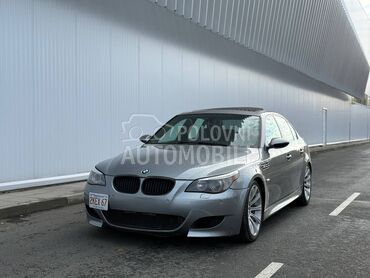 BMW M5 