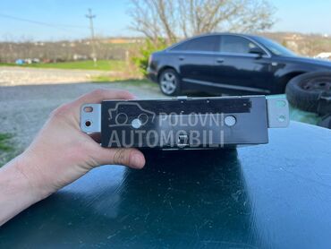 fabricki radio za Peugeot 308