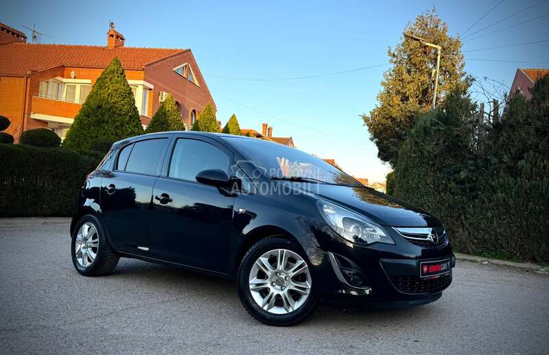 Opel Corsa D ECOTEC CH