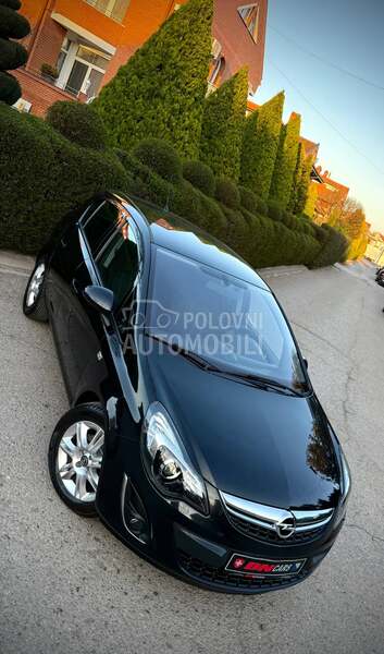 Opel Corsa D ECOTEC CH