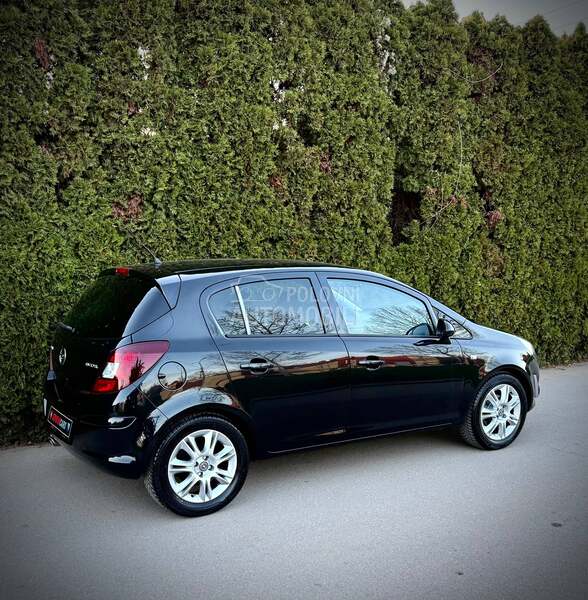Opel Corsa D ECOTEC CH