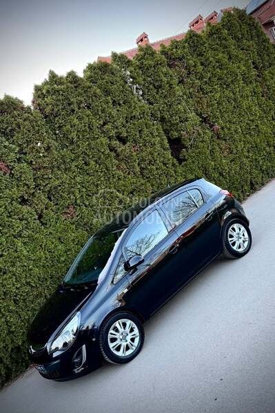 Opel Corsa D ECOTEC CH