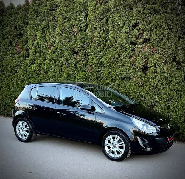 Opel Corsa D ECOTEC CH