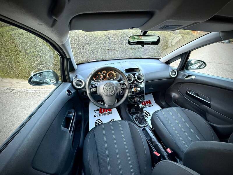 Opel Corsa D ECOTEC CH