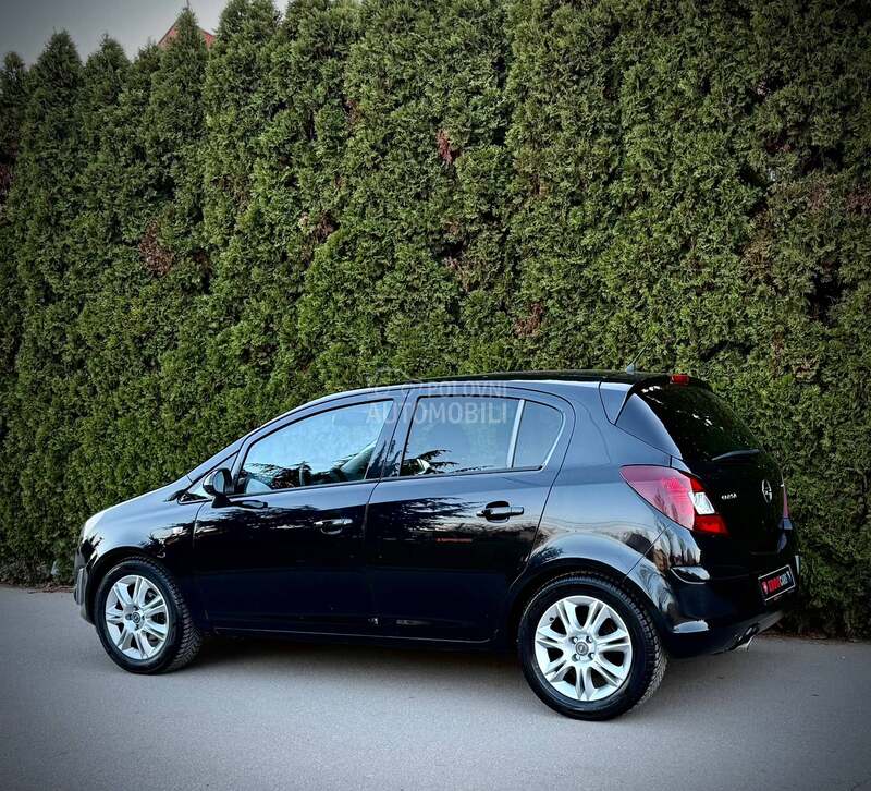 Opel Corsa D ECOTEC CH