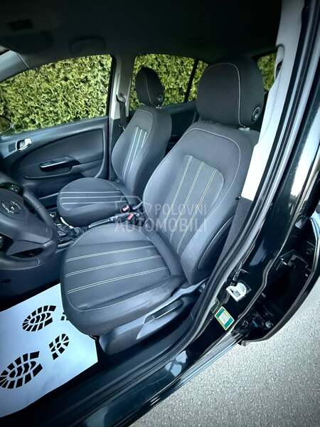 Opel Corsa D ECOTEC CH