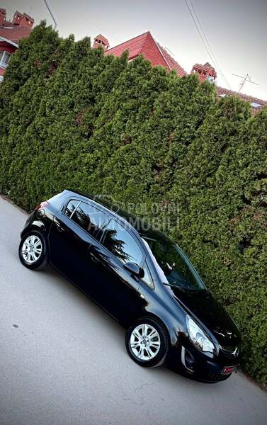 Opel Corsa D ECOTEC CH