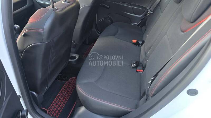 Renault Clio 1.5 DCI