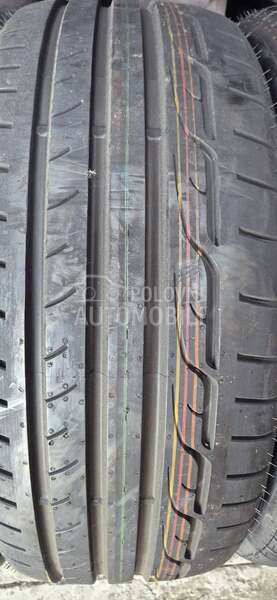 Dunlop 225/45 R19 Letnja