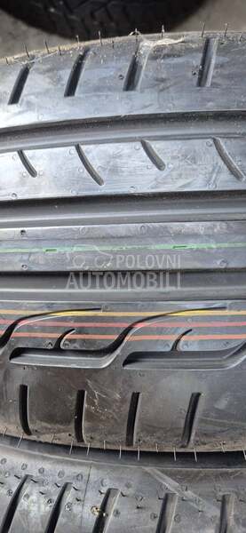 Dunlop 225/45 R19 Letnja