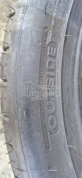 Dunlop 225/45 R19 Letnja
