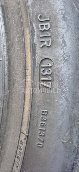 Dunlop 225/45 R19 Letnja