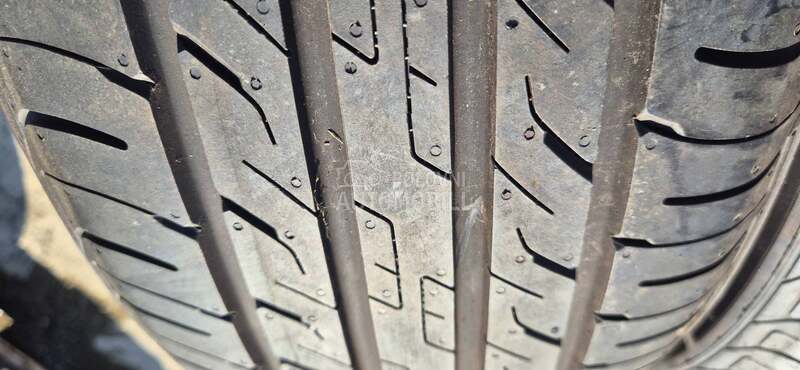 GTK 215/50 R18 Letnja