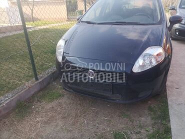 Fiat Grande Punto 1.4 2009. god. -  kompletan auto u delovima