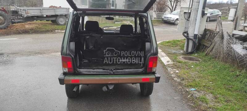 Lada Niva 