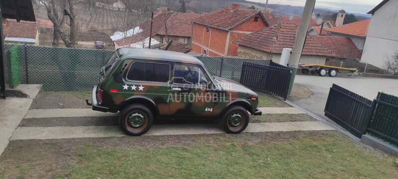 Lada Niva 